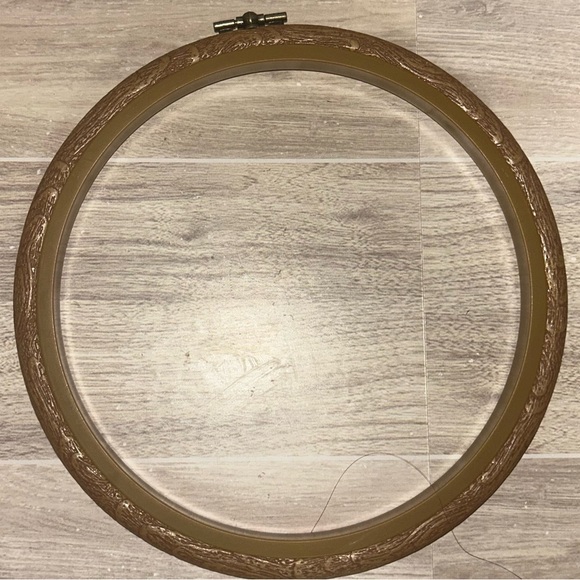 Michaels Flexi-Hoop Embroidery Hoops - Set of 4 - Picture 7 of 9